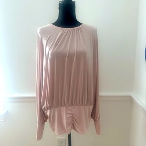 Express - long sleeve women’s blouse in blush pink